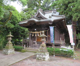 写真：中津神社拝殿