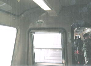 写真:車両内部